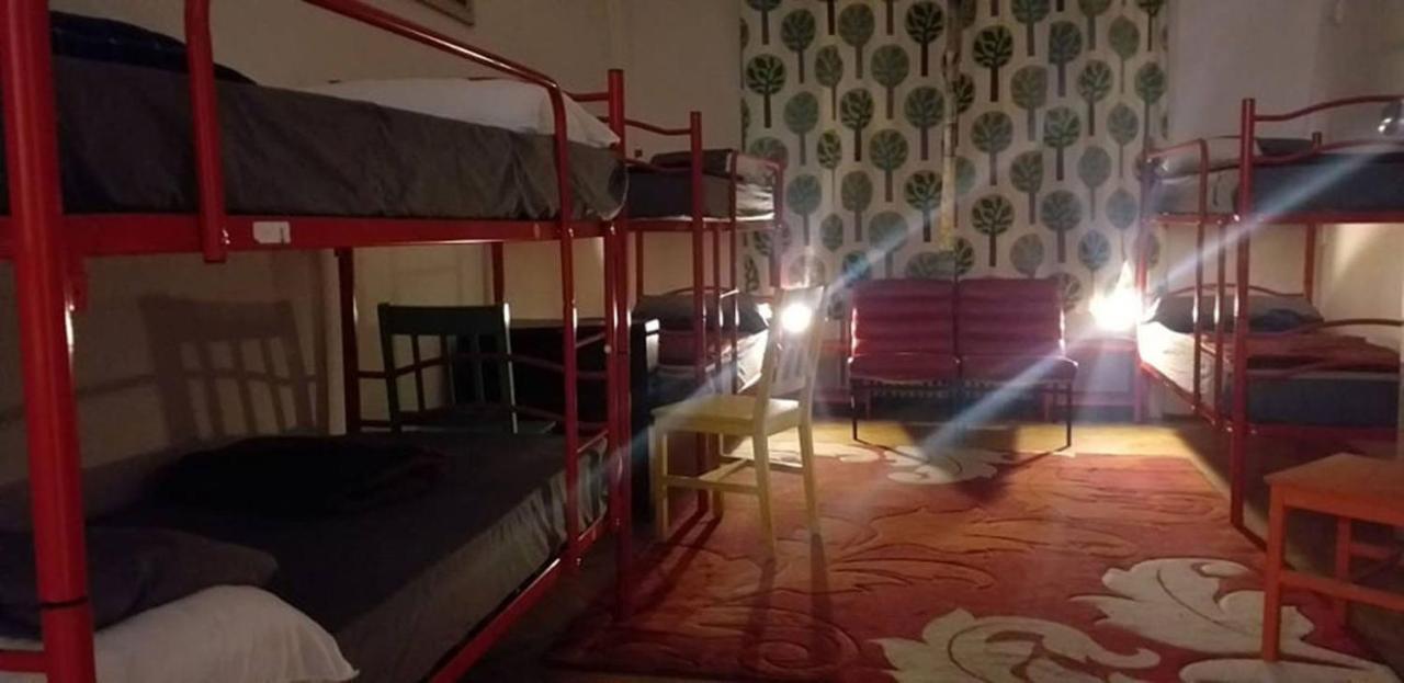 Lamis Hostel Budapest Ngoại thất bức ảnh