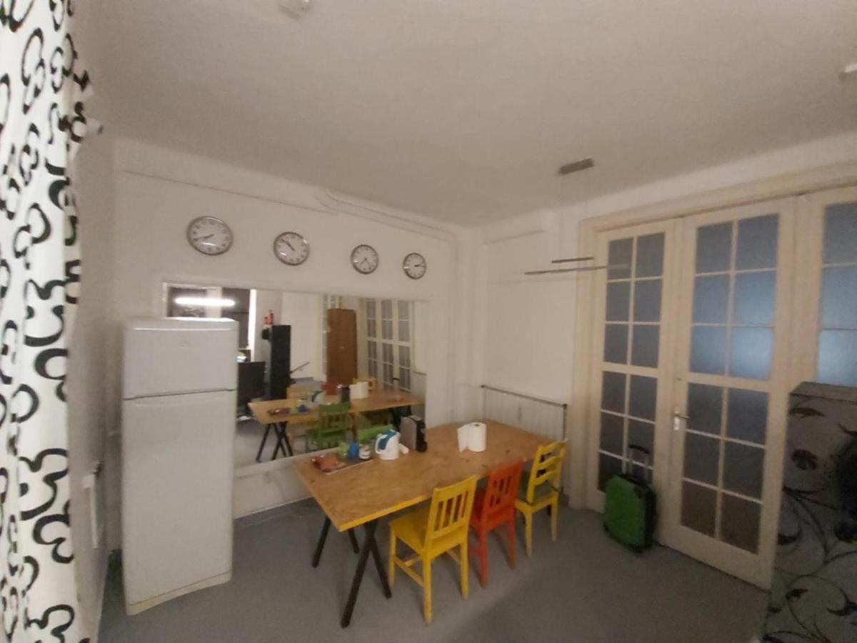 Lamis Hostel Budapest Ngoại thất bức ảnh
