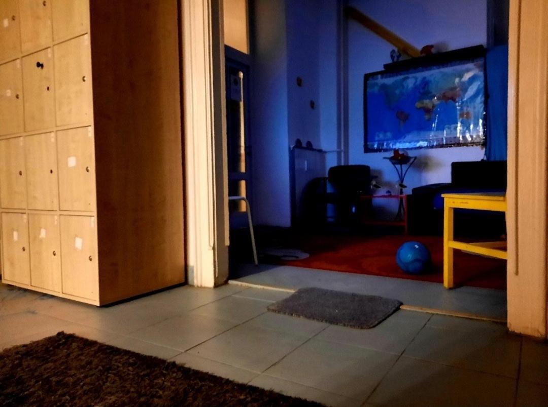 Lamis Hostel Budapest Ngoại thất bức ảnh