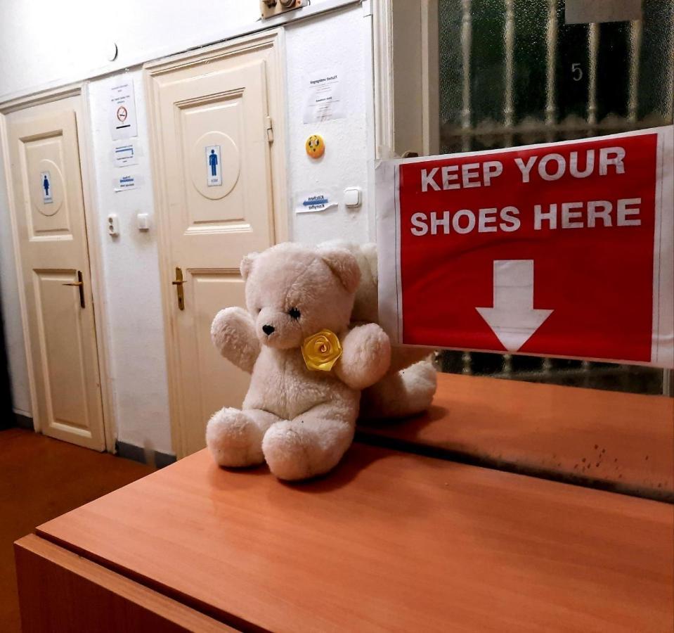 Lamis Hostel Budapest Ngoại thất bức ảnh