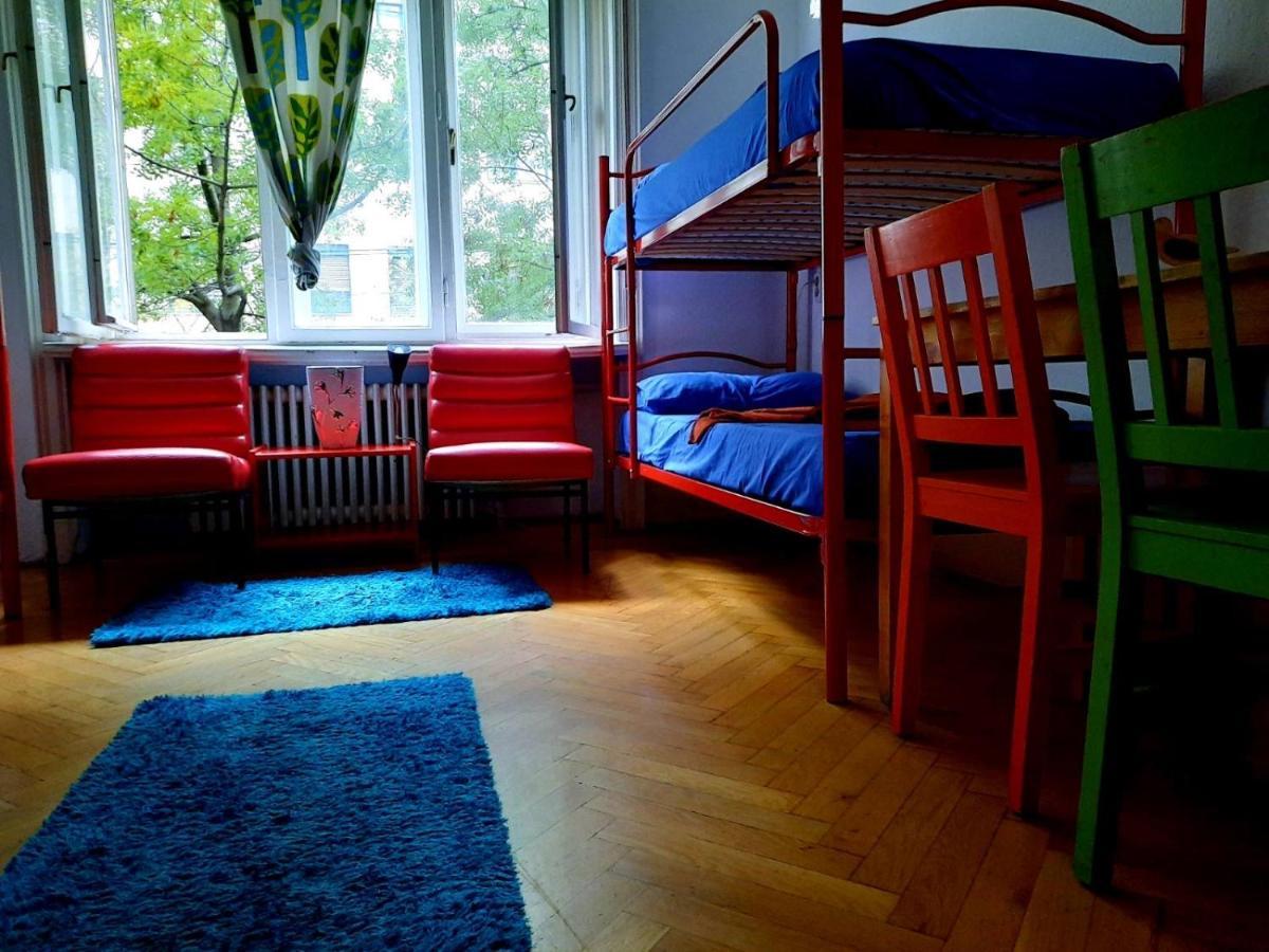 Lamis Hostel Budapest Ngoại thất bức ảnh